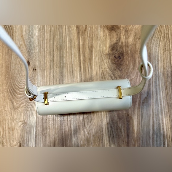 Quince Italian Leather Box Shoulder Bag – Cream - Picture 8 of 11